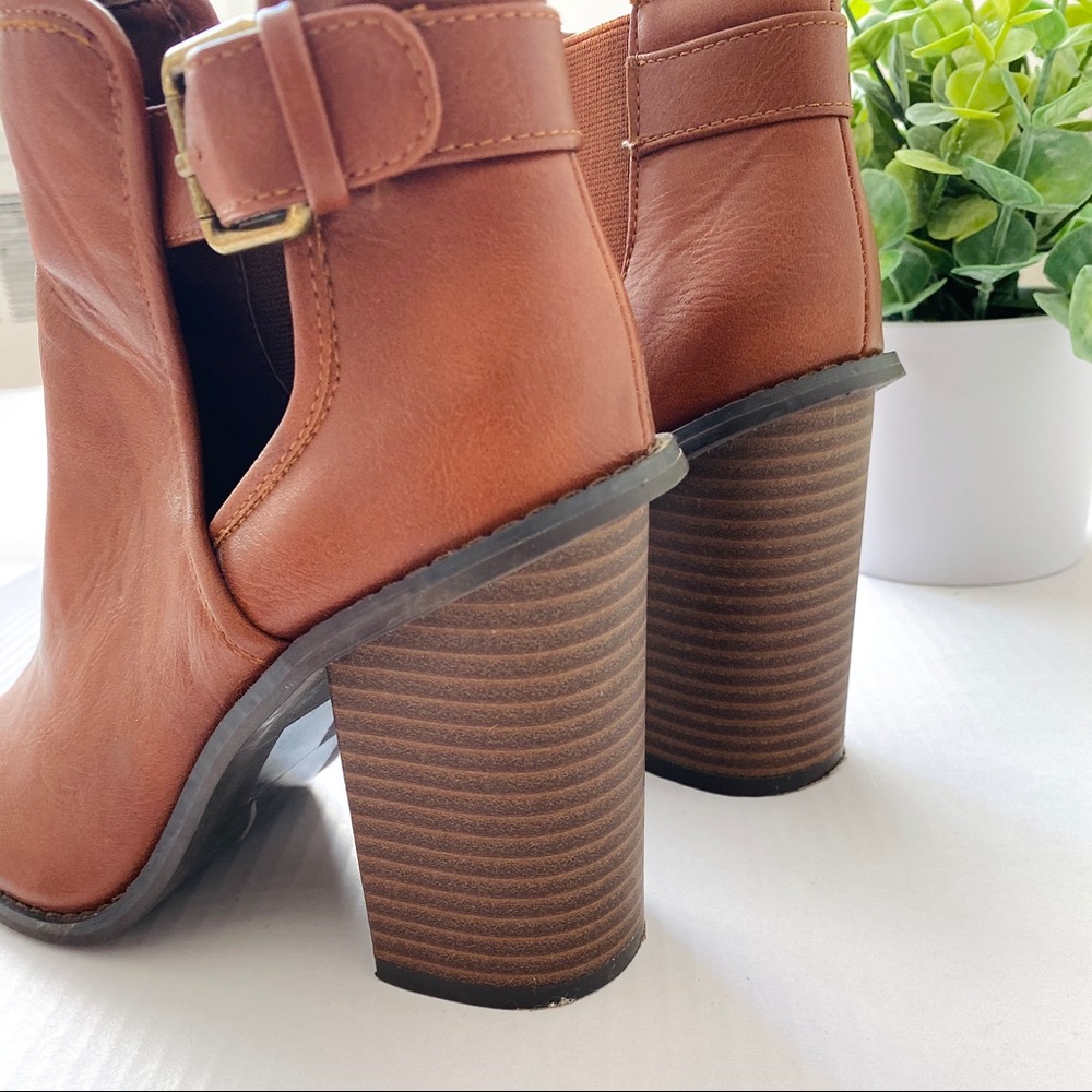 Open Toe Heels - Picture 5 of 5